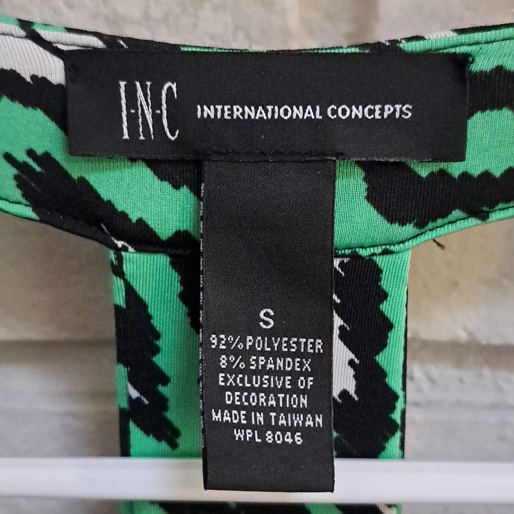 International Concepts Green/Black/White Bead & Gem Formal Dress. Size Small NWT - Picture 10 of 14